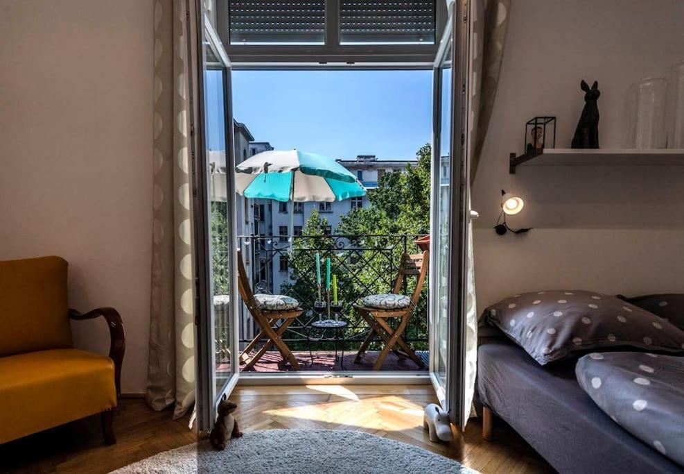 Gorgeous Flat Right Near The City Center Budapest Extérieur photo