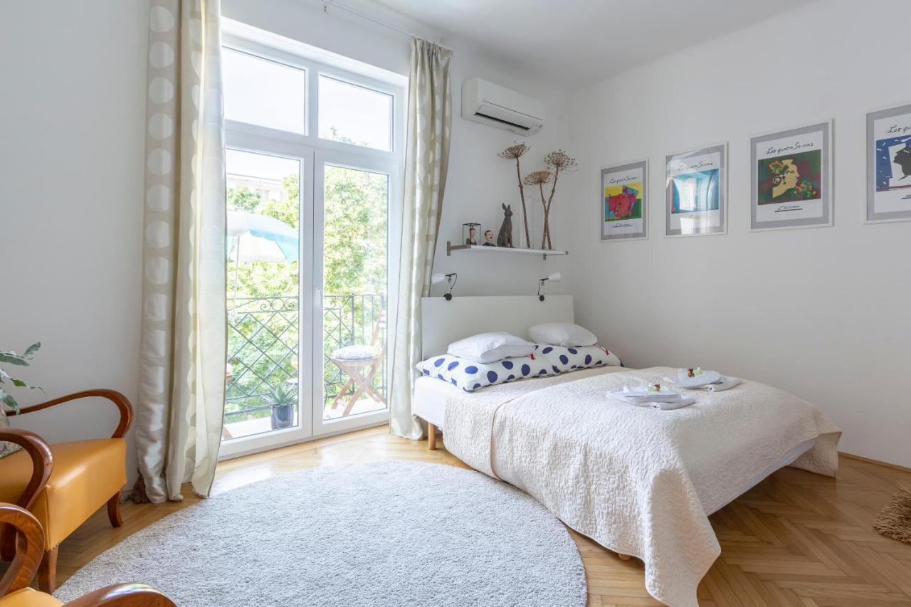 Gorgeous Flat Right Near The City Center Budapest Extérieur photo